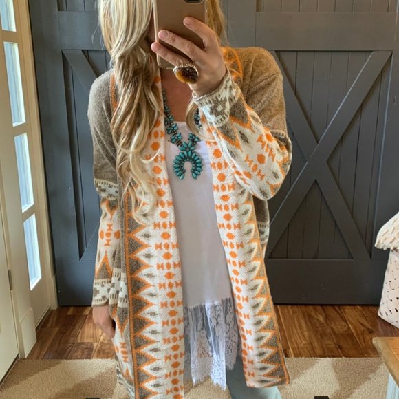 New Cozy Native Tribal Cardigan Sweater / Boho Western Long Blanket - Picture 5 of 8